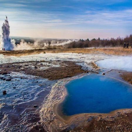 Hotel Geysir Bagian luar foto