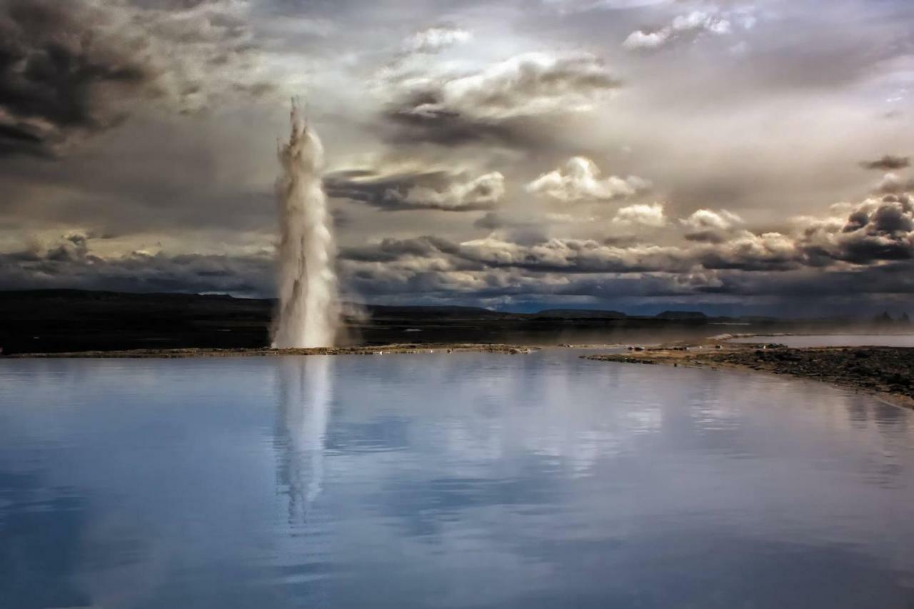 Hotel Geysir Bagian luar foto
